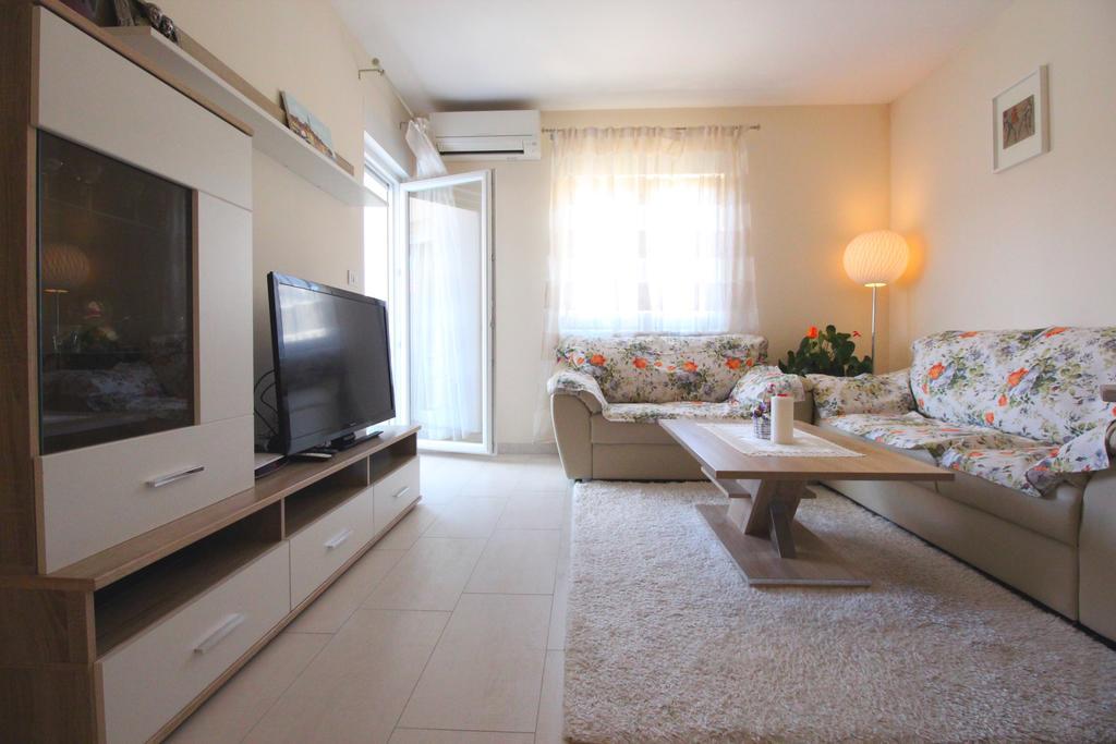 Apartment Brigite Rovinj Exterior photo